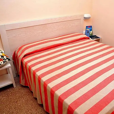 Hotell Frank's 3*